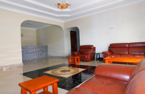 Kaabong Hotel | Range Lands Hotel