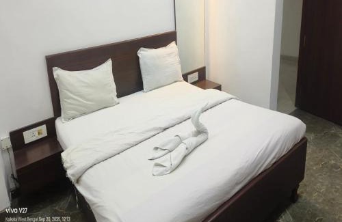 Chinar Park Hotel | Rani Tower Stay VIP Road