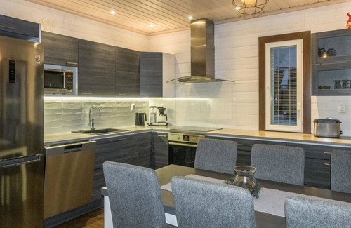 Syote House | Rantatähti by Interhome