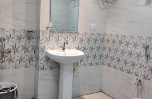 Miyapur Hotel | Ravila Grand Hotel