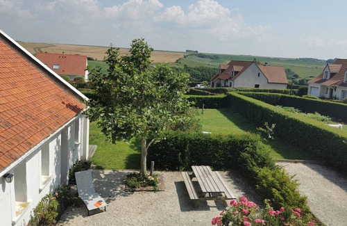 Audinghen House | Ravissante Maison 3 Façades à Proximité du Cap Gris nez