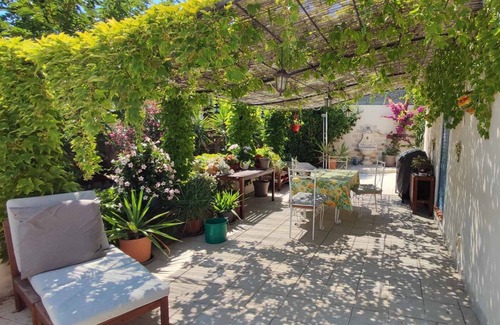 13th Arrondissement Apartment | Ravissante Suite Avec Jacuzzi, a Proximité de Sentiers de Randonnées