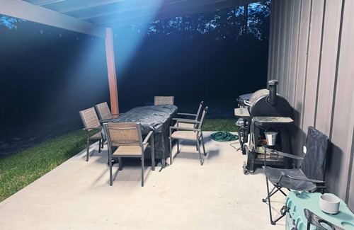 Brookeland House | Rayburn Resort Retreat ~ Sleeps 4 w/Covered Boat Parking