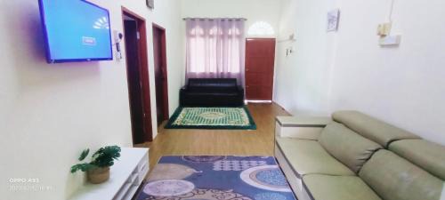 Cherang Ruku House | Rayyan homestay