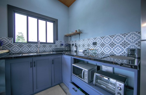 Penas Blancas Villa | Refugio Turquesa-King bed & balcony w/jacuzzi, fast WiFi, 5 min to La Fortuna!