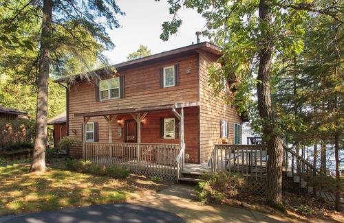 Nevis House | Read the reviews: amazing beach, super clean, kid paradise, majestic! Year’round