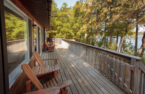 Nevis House | Read the reviews: amazing beach, super clean, kid paradise, majestic! Year’round