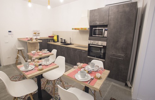 Castellammare Vucciria Bed & Breakfast | Real Fonderia b&b