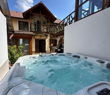 Three Oaks Villa | Real home 1