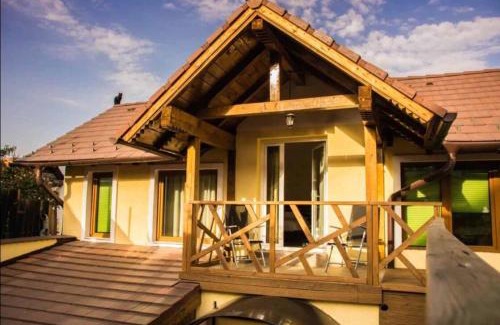 Three Oaks Villa | Real home 1