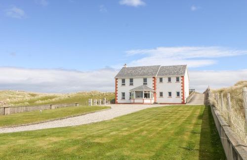 Derrybeg House | Realt na Farraige
