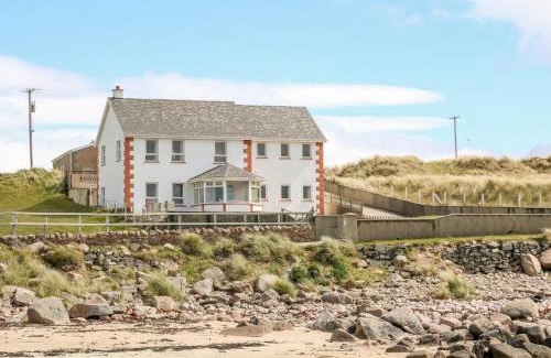 Derrybeg House | Realt na Farraige