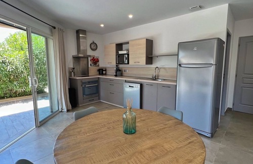 Bonifacio House | Recent house 2km from the beach of canetto BONIFACIO