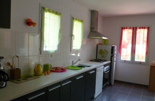 Colonzelle Villa | RECENT VILLA IN 4KM OF GRIGNAN IN DROME PROVENCAL SWIMMING POOL AND CLIM. 15 PERS. MAX