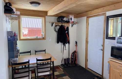 Gakona Cabin | Recreational 2-Story Cabin at Summit Lake - Near Paxson, AK