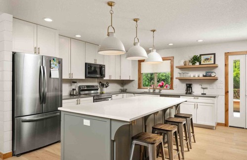 Neahkahnie Beach House | Red Bridge Cottage