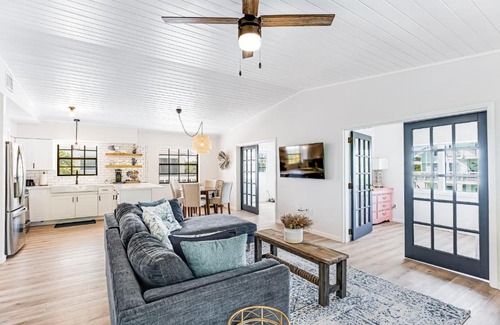 Cutthroat Harbor Estates House | Red Grouper Getaway