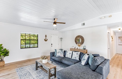 Cutthroat Harbor Estates House | Red Grouper Getaway