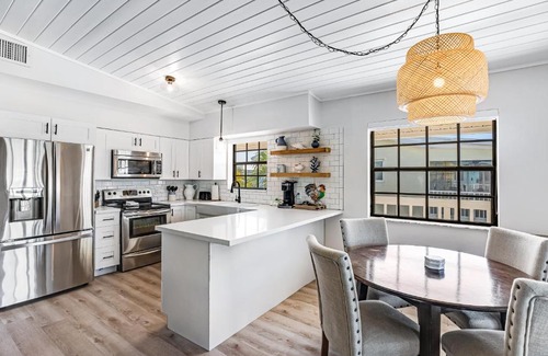 Cutthroat Harbor Estates House | Red Grouper Getaway