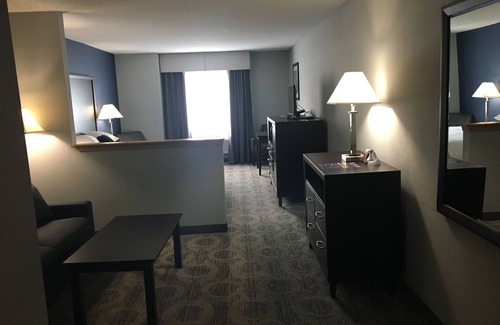Sequim Hotel | Red Lion Inn & Suites Sequim