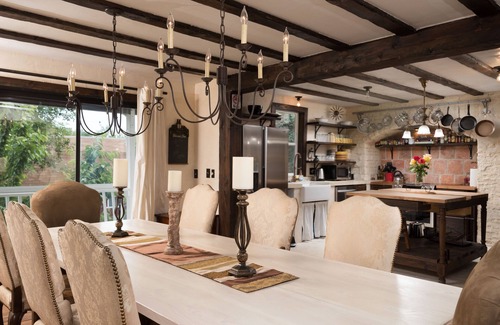 Benton City House | Red Mountain Villa: a riverfront property in Washington State wine country.