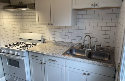 Stanton House | Red River Duplex - Unit 3 - 12 miles to the Gorge!