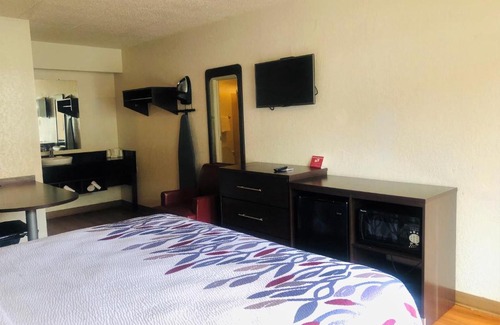 Bridgeton Hotel | Red Roof Inn Bridgeton