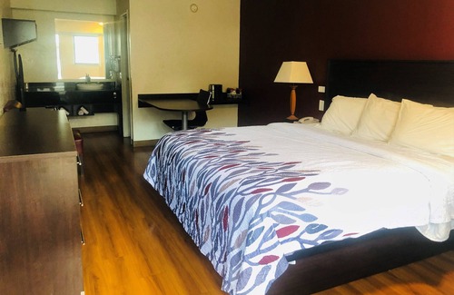 Bridgeton Hotel | Red Roof Inn Bridgeton