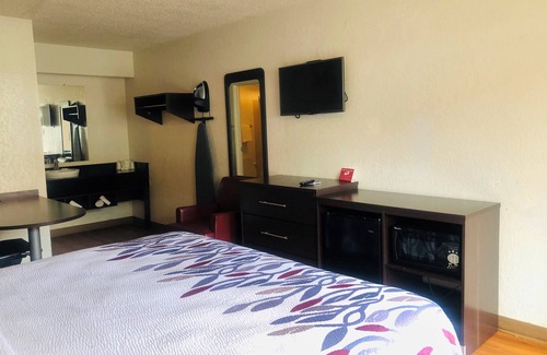 Bridgeton Hotel | Red Roof Inn Bridgeton