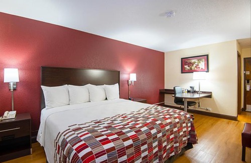 Cameron Hotel | Red Roof Inn Cameron