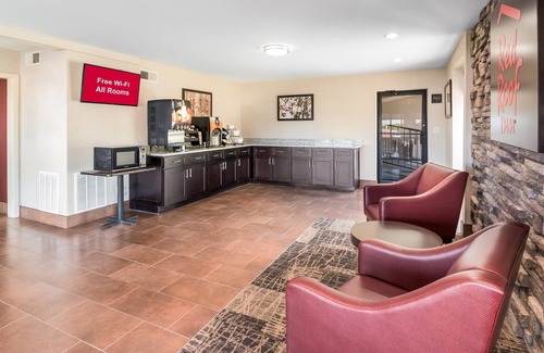 Dandridge Hotel | Red Roof Inn Dandridge