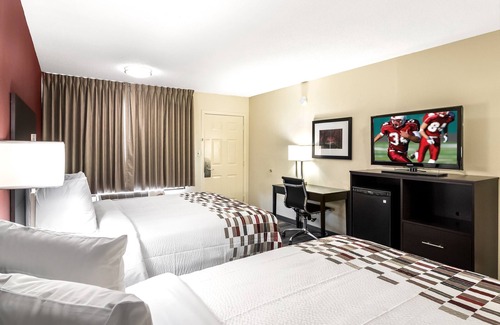 Dandridge Hotel | Red Roof Inn Dandridge