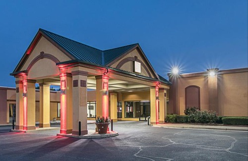 Forsyth Hotel | Red Roof Inn Forsyth