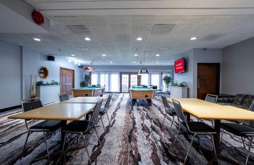 Fulton Hotel | Red Roof Inn Fulton