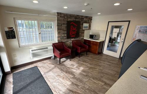 Hayward Hotel | Red Roof Inn Hayward