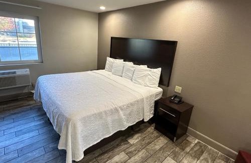 Hayward Hotel | Red Roof Inn Hayward