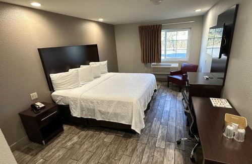 Hayward Hotel | Red Roof Inn Hayward