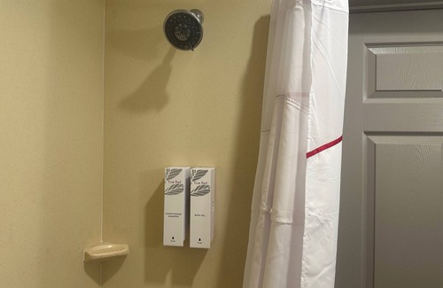 La Porte Hotel | Red Roof Inn La Porte