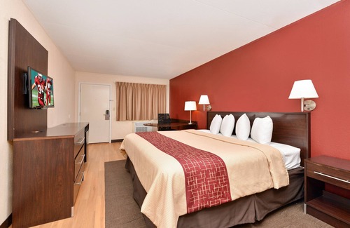 Marietta Hotel | Red Roof Inn Marietta
