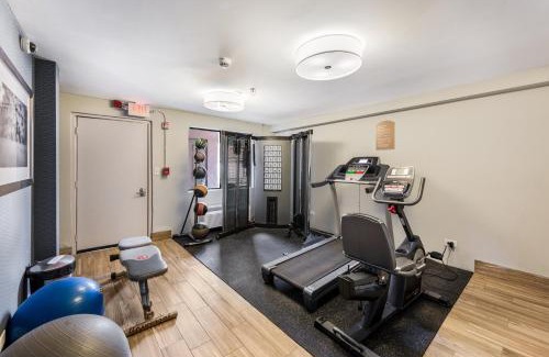 Morton Grove Hotel | Red Roof Inn Morton Grove