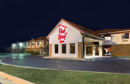 North Little Rock Hotel | Red Roof Inn North Little Rock