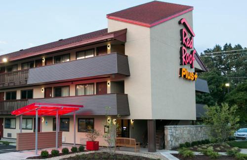 Columbus Hotel | Red Roof Inn PLUS+ Columbus-Ohio State University OSU
