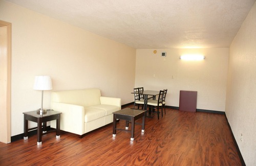 Cave City Hotel | Red Roof Inn & Suites Cave City