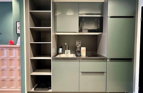 Bad Aussee Apartment | Red Velvet romantic apartment with balcony/river & mountain view