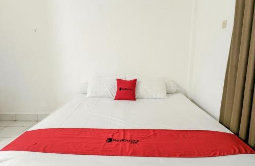 Kendari Hotel | RedDoorz @ Al Muhajir Homestay Kendari