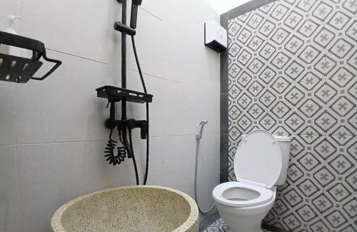 Klaten Selatan Hotel | RedDoorz at Ndalem Eyyang Syariah Stasiun Klaten