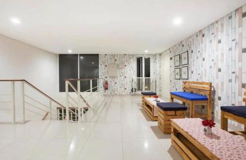 Malang Hotel | RedDoorz Plus at Riverside Malang