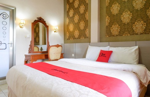 Kendari House | RedDoorz Plus near Haluoleo University