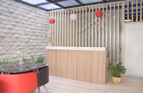 Pasar Manggis House | RedDoorz Plus Syariah near Manggarai Station 3