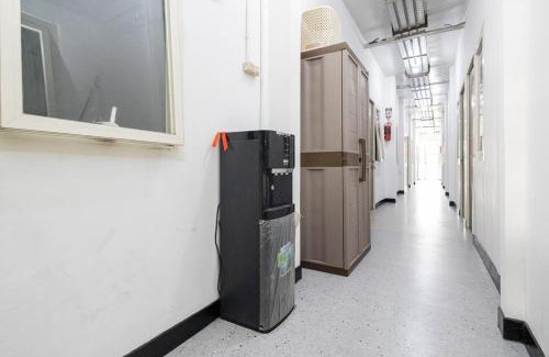 Tanjungsari Hotel | RedDoorz @ Tanjung Sari Surabaya